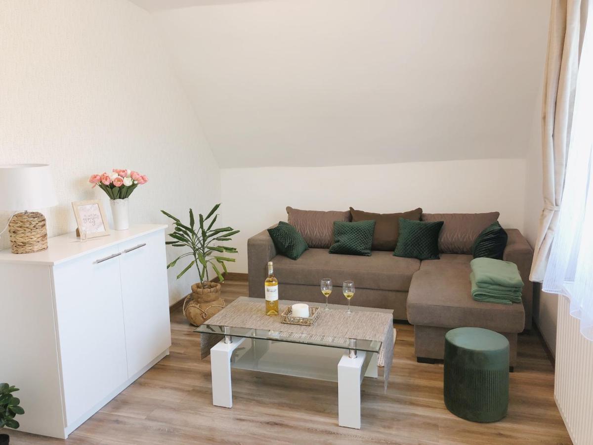 אגר Tramini Apartmanok מראה חיצוני תמונה
